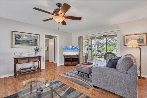 Hus, flere senger, kjøkken, hageutsikt (PAV1944) | Oppholdsområde