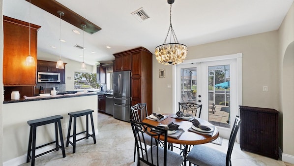 House, Multiple Beds, Pool Access (SBC945) | Dining - 945 Santa Brigida Court (Punta Gorda)