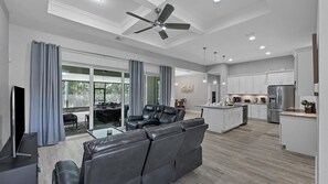 Maison, plusieurs lits, balcon (DBA22089) | Cuisine privée