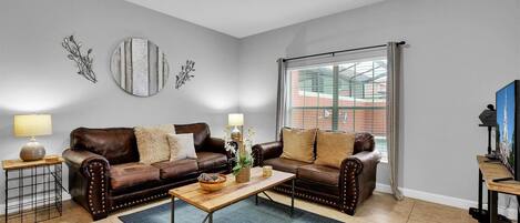 Maison, plusieurs lits, accès piscine (BCH3081) | Coin séjour