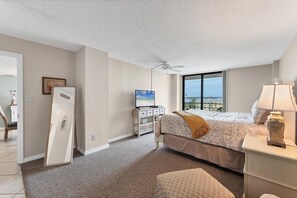 2 bedrooms, individually decorated, individually furnished