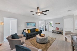 獨棟房屋, 多張床, 庭院 (PD815) | 起居區