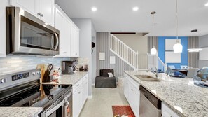 House, Multiple Beds, Pool Access (PFL3717) | Private kitchen | Fridge, microwave, oven, stovetop