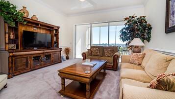 Villa, Multiple Beds, Pool Access (WA4410-508) | Living area