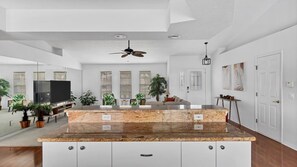 House, Multiple Beds, Pool Access (CND260) | Lobby