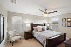 House, Multiple Beds, Pool Access (TBR1431)