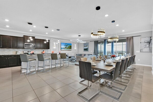 Nhà, nhiều giường, có thể sử dụng hồ bơi (LNA3727) | Bếp riêng | Tủ lạnh, lò vi sóng, lò nướng, bếp nấu