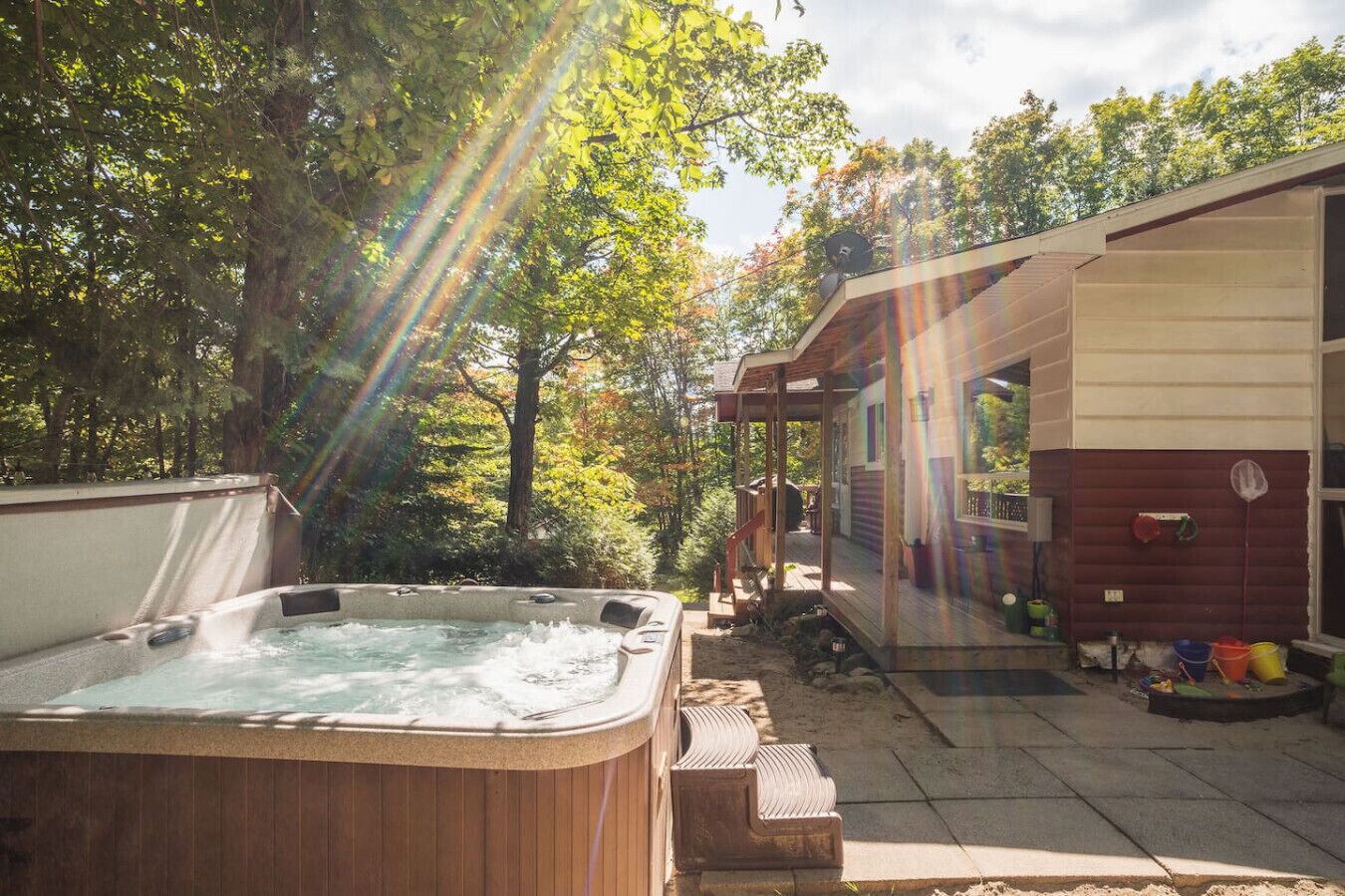 Outdoor spa tub