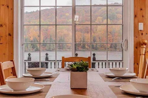 Bord de l'eau, Spa, billard.