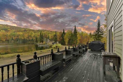 Bord de l`eau, Spa, billard.