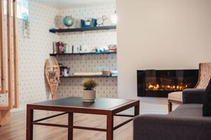 TV, fireplace, video games