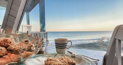 Oceanfront Seaside Stargazer+Hot Tub+Pets OK+Infinity Table+Beach Gear+4 Kings