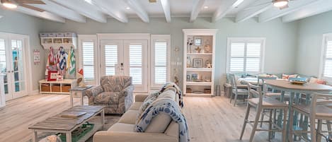 Smart TV, DVD player, books