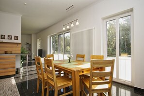 Uklassifisert bilde, 3 av 34, knapp