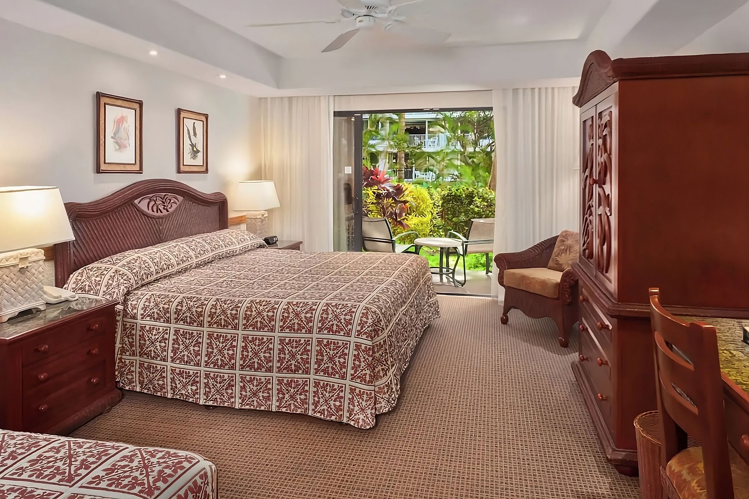 Seaside Accommodation! Minutes Away From Blue Hawaiian Helicopter, Pool - Lahaina