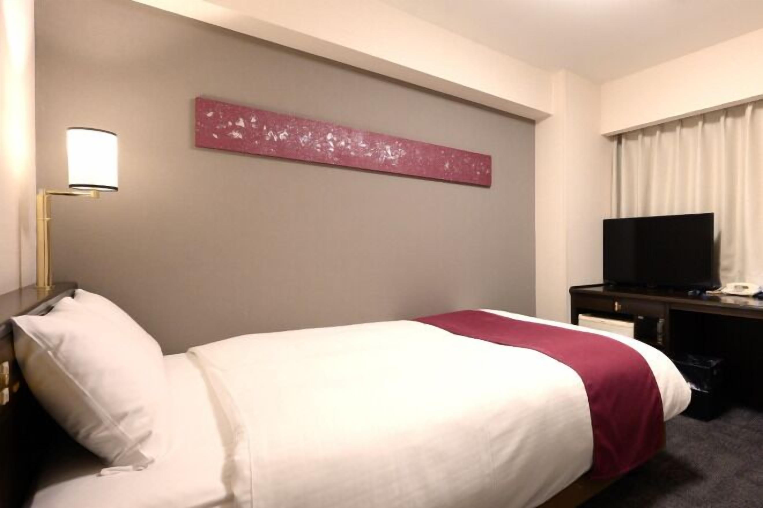 Wi-fi (inkludert) og sengetøy