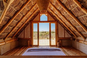 Kabin, 1 Tempat Tidur King | Pemandangan dari kamar