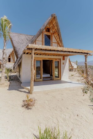 Cabane, 1 grand lit