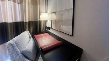 Executive Studio Suite