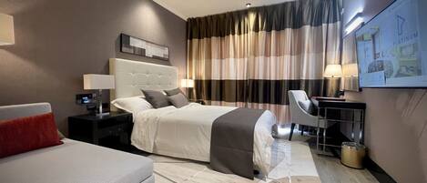 Bureau, Wi-Fi gratuit, draps fournis