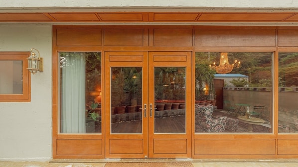 Basic Room, 1 Bedroom (HowUligi) | 1 bedroom, free WiFi