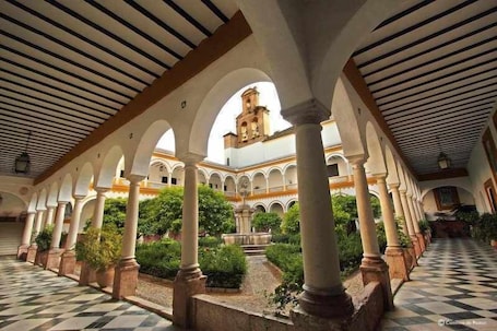 Property grounds. Apartment El Llano Center