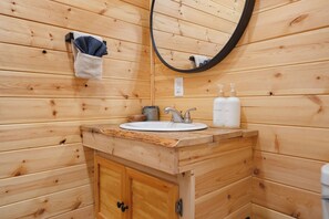 Shower, hair dryer, towels, soap - Cabin #2 @ Rock Creek Cabins! Back Porch to Enjoy the View & Pet Friendly! (Hot Springs National Park)