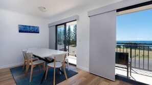 Dining - Edgewater 1- Ocean Views- Stone Real Estate Yamba (Yamba)