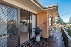 Terrace/patio - Elsewhere 3, If you are seeking an easy peasy fun in the sun (Yamba)