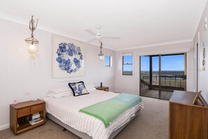 5 habitaciones, tabla de planchar con plancha y wifi gratis 