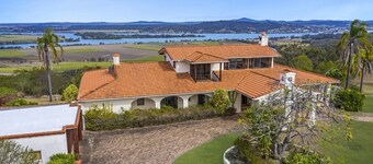 Casa Del Rio, Boasting 270 degrees views