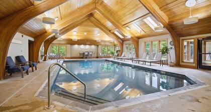 Ski-in 4 bedroom, 3.5 baths, pool, hot tub, and mountain views.