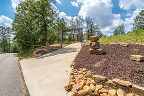 Property grounds - Cabin #1 @ Rock Creek Cabins! King Bed! 15 min. to Bathhouse Row! Pet Friendly! (Rockwell)