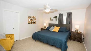 2 bedrooms, desk, iron/ironing board, travel cot