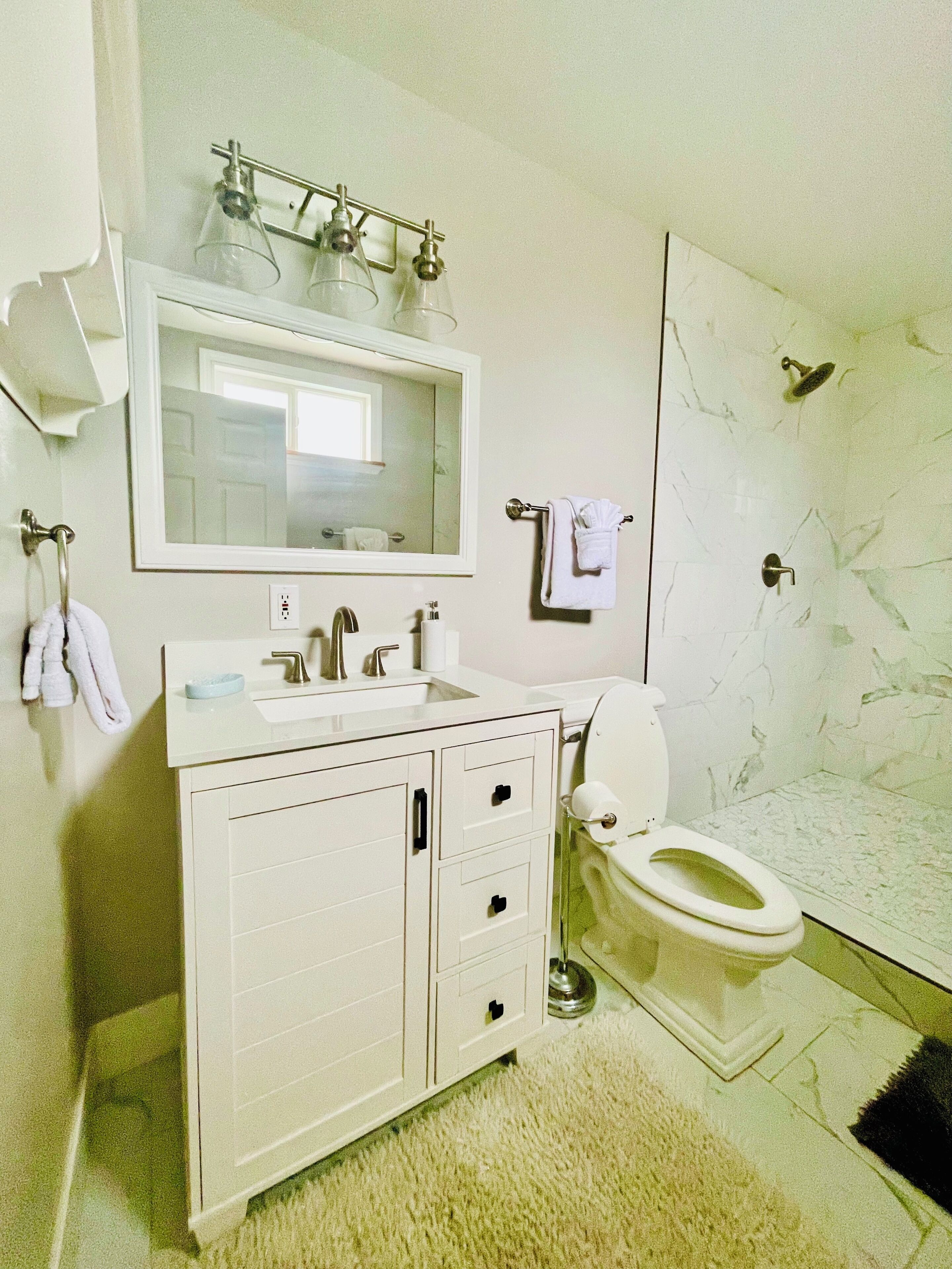 Magic Sand beach Cozy 2-bedroom Ohana in beautiful Kailua-Kona with AC, WiFi - Photo 14