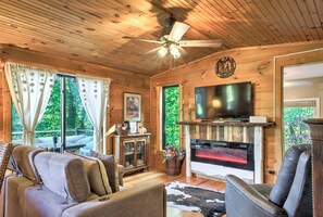 TV, fireplace, DVD player, foosball