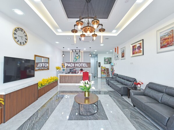Reception - Capital O 90882 Padi Hotel  (Alor Setar)