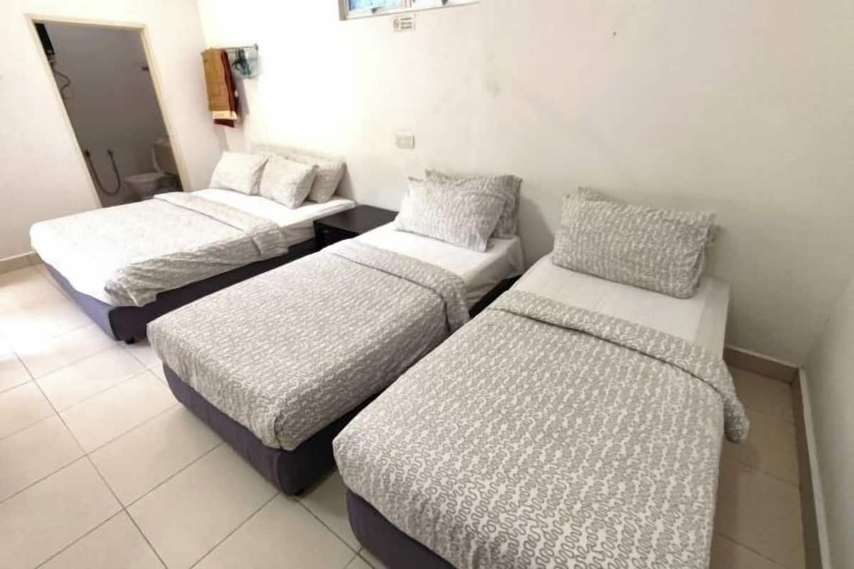 1 habitación y ropa de cama