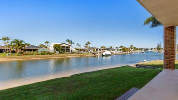 Standard Apartment, Canal View | Terrace/patio