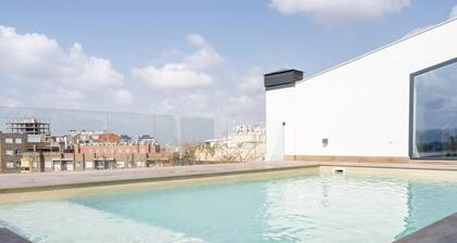 Design flat for 2 people with communal swimming pool and gym.