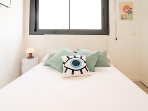 1 bedroom, Internet, bed sheets