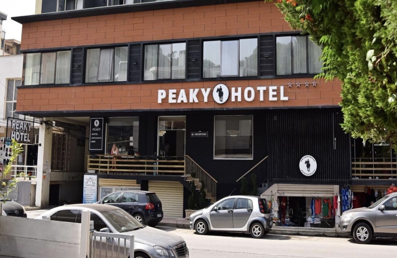 Facciata della struttura