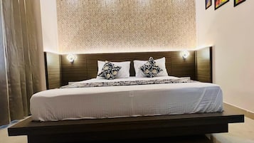 Gallery Room | Free WiFi