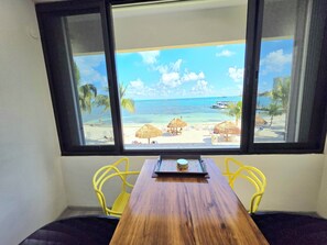 Dining - Oceanfront Condo · Hotel Zone · Near Isla Ferry (CancÃºn)