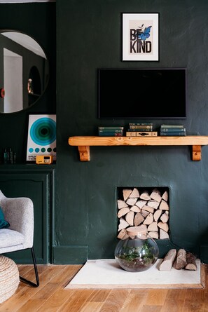 Interior - Stunning 2BD in the Heart of Malmesbury (Malmesbury)