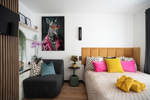 1 bedroom, WiFi, bed sheets