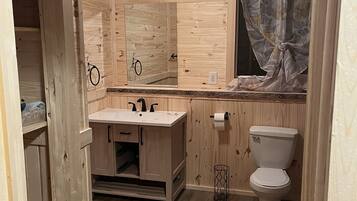Toallas y papel de baño