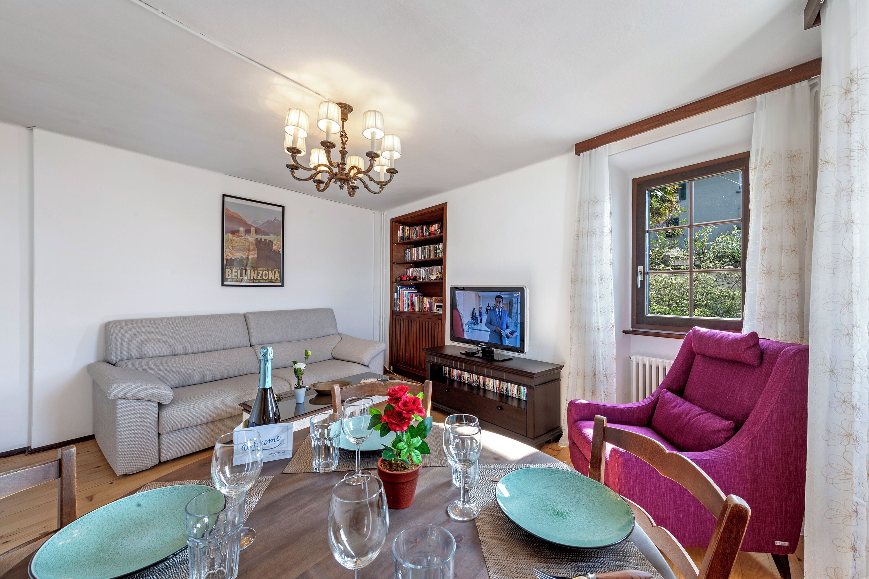 TV connectée de 21 pouces avec chaînes par câble