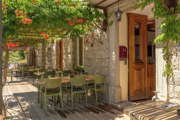Exterior - AUBERGE U n'Antru Versu (San-Gavino-di-Carbini)