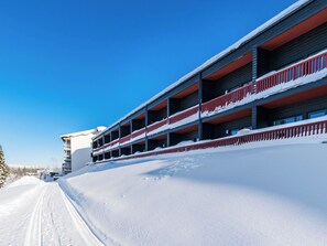 Inside other - Skivillas 47 ukkohalla (a3) by Interhome (Hyrynsalmi)